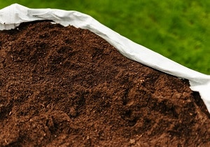 Product Images - selecting the right topsoil