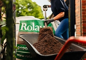 Product Images - Beds & Borders topsoil spaded out of barrow