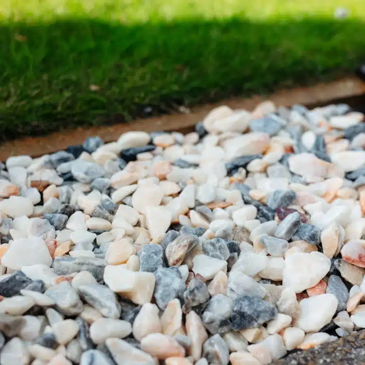 Blossom Chippings 20mm Bulk Bag - Image 2