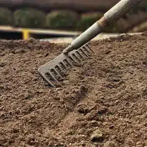 Small bags of topsoil specially blended for laying turf and reseeding, or seeding a new lawn