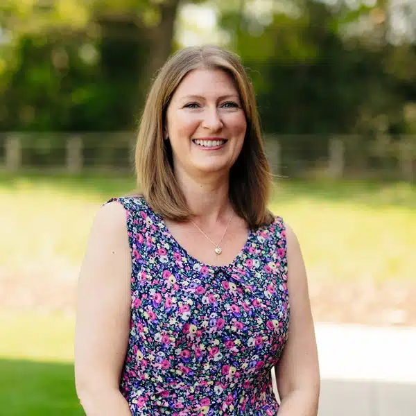 Helen Davis 600×600 Staff - Helen Davis