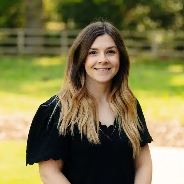 Vikki Durose 600×600 Staff - Vikki Durose